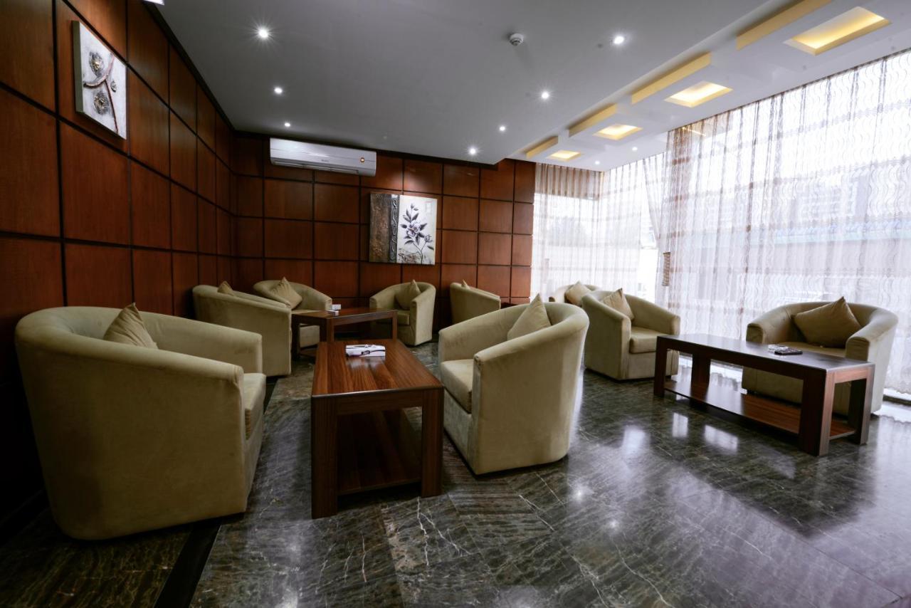 Makarem Al Olaya Suites Αλ Κομπάρ Εξωτερικό φωτογραφία