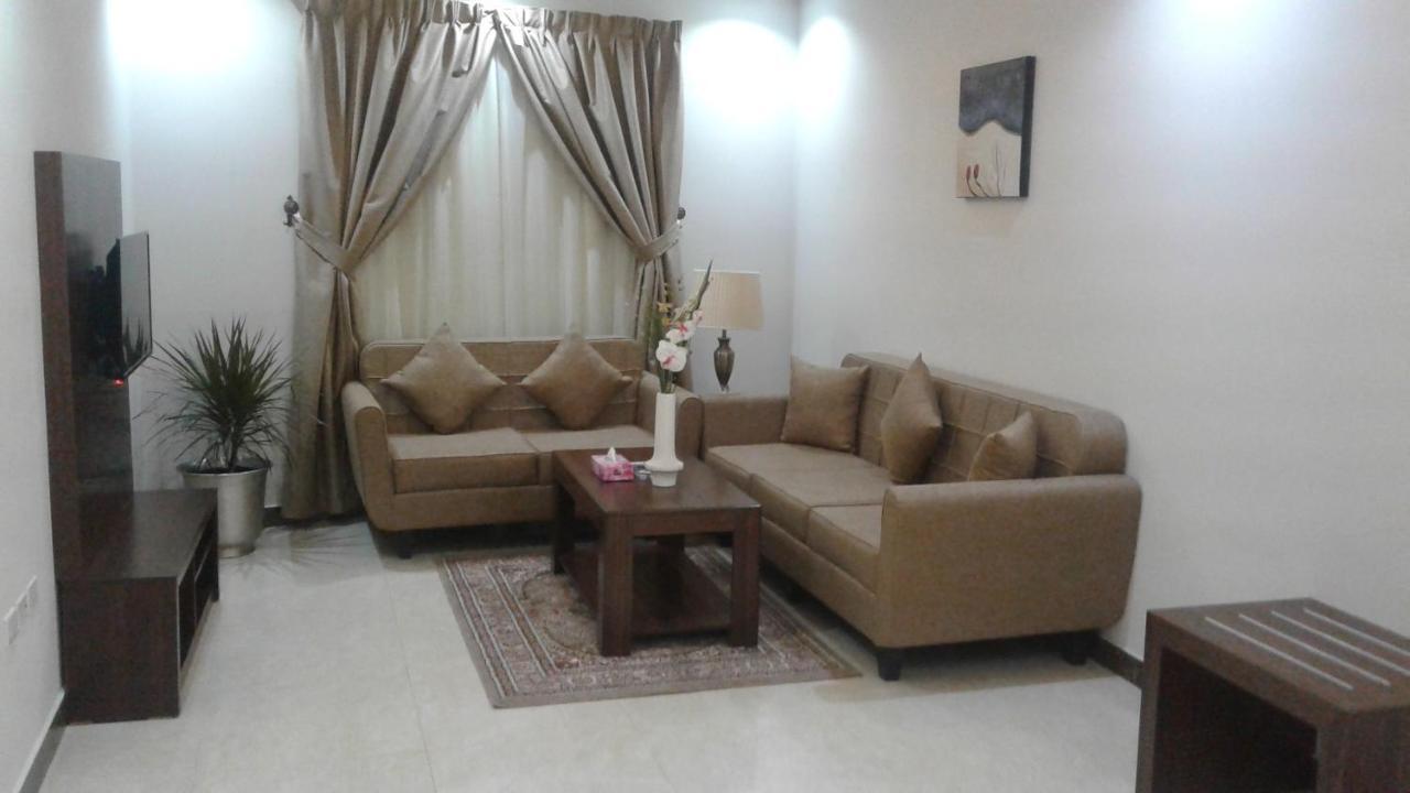 Makarem Al Olaya Suites Αλ Κομπάρ Δωμάτιο φωτογραφία